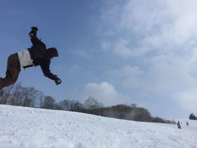 新幹線JRで楽しむスノボ旅行の魅力